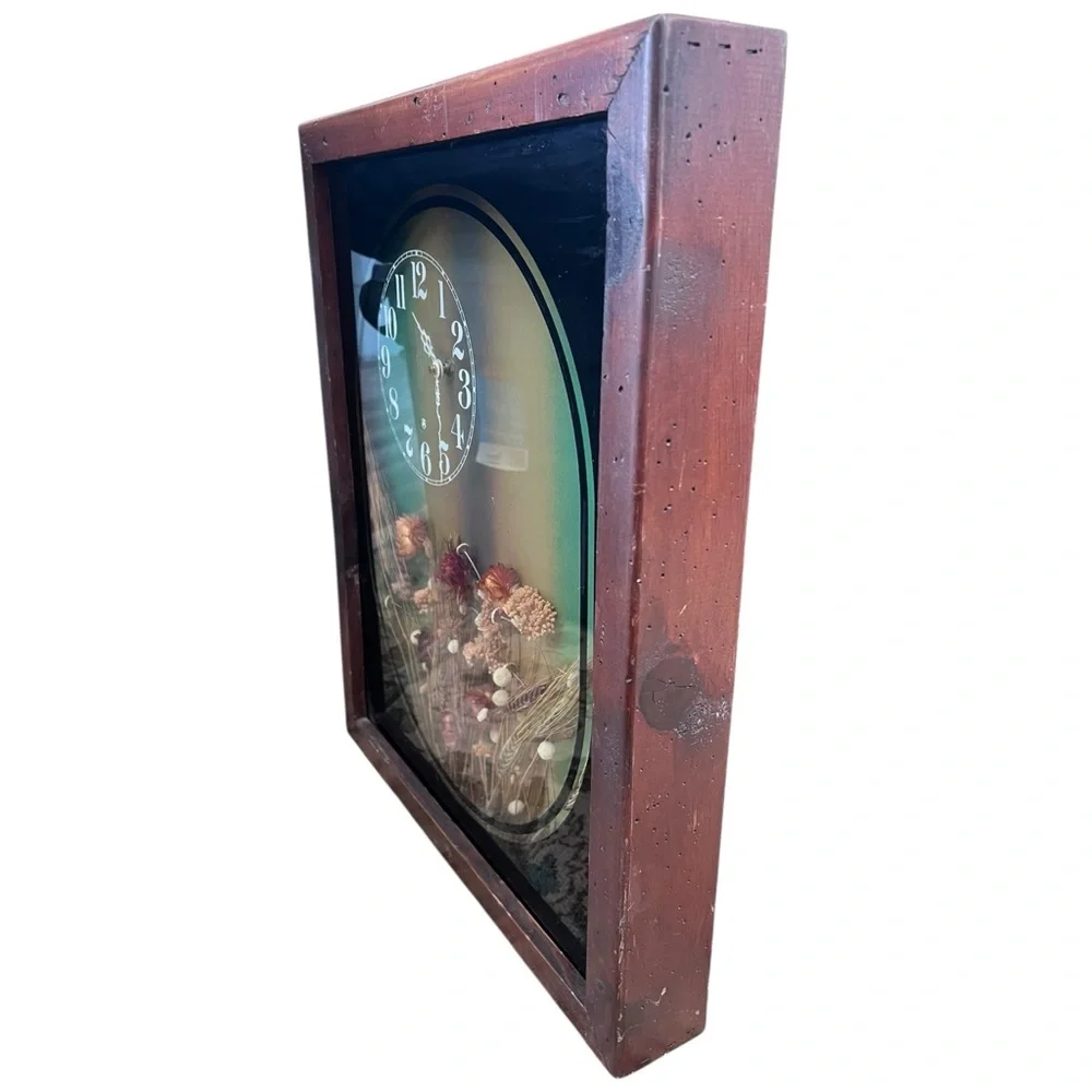 Vintage 1970's Shadow Box Clock W/ Dried Flowers Wood Frame Glass 21”x17” Tested